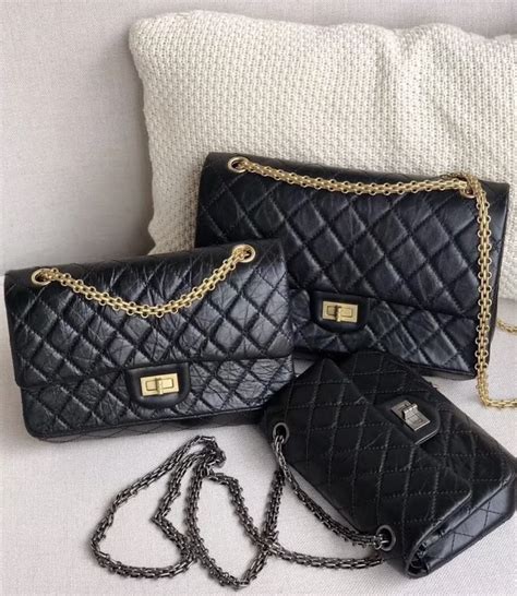 chanel 2.55 prezzo 2022|coco chanel 2.55 reissue.